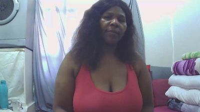 Maturegodess live cam on Cam4