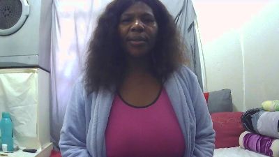 Maturegodess live cam on Cam4