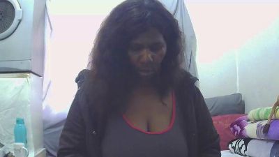 Maturegodess live cam on Cam4