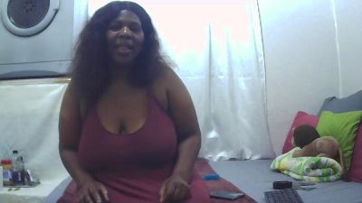 Maturegodess live cam on Cam4