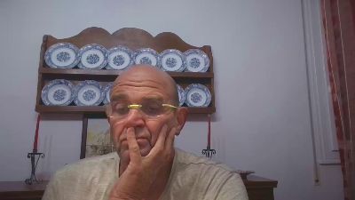 Maturo1966 live cam on Cam4