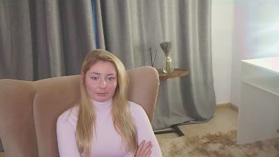 MaudBadgley live cam on Cam4