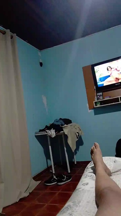Mauhot95 live cam on Cam4