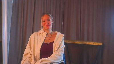 MauraMeiste live cam on Cam4
