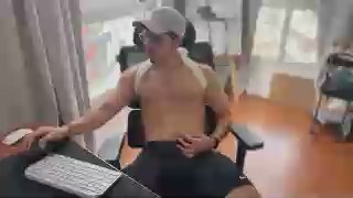Mauricee live cam on Cam4