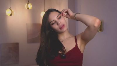 MavisKormos live cam on Cam4