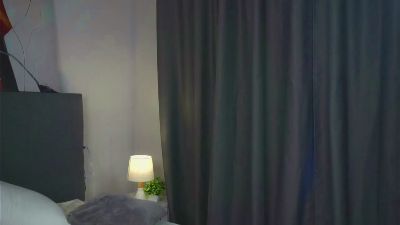 MavisKrack live cam on Cam4