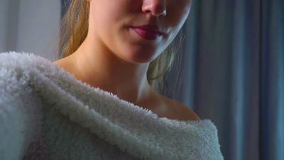MavisKrack live cam on Cam4
