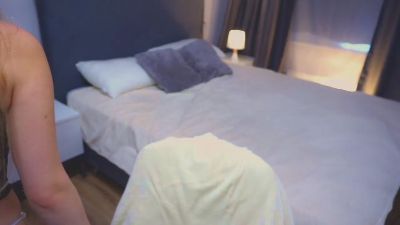 MavisKrack live cam on Cam4