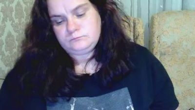 Mavka2025 live cam on Cam4