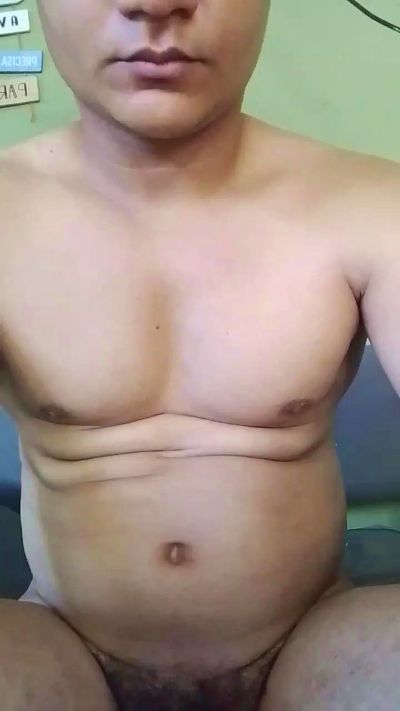 Max2408 live cam on Cam4