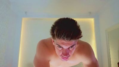 MaxKaidenn live cam on Cam4