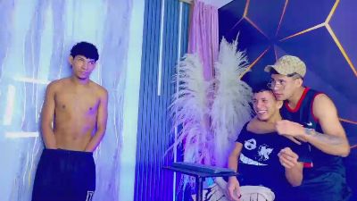 MaxWellMacX live cam on Cam4