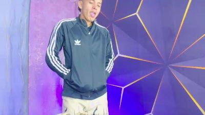 MaxWellMacX live cam on Cam4