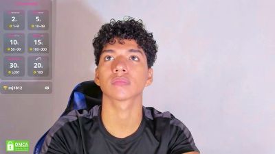 Max_Khalil live cam on Cam4