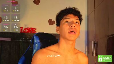 Max_Khalil live cam on Cam4