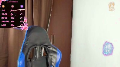 Max_Khalil live cam on Cam4
