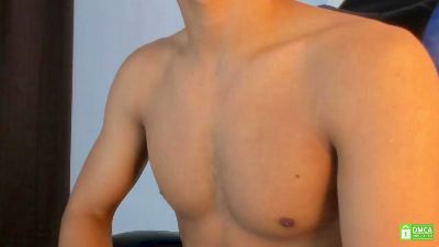 Max_Khalil live cam on Cam4