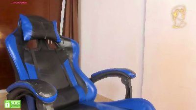 Max_Khalil live cam on Cam4