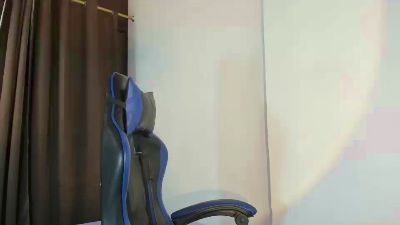Max_Khalil live cam on Cam4