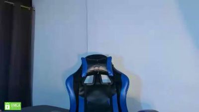 Max_Khalil live cam on Cam4