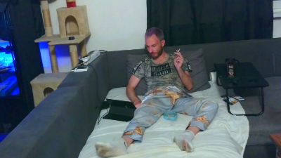 Max_RAW1988 live cam on Cam4
