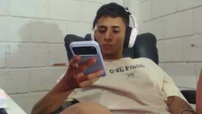 Max_THD live cam on Cam4