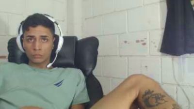 Max_THD live cam on Cam4
