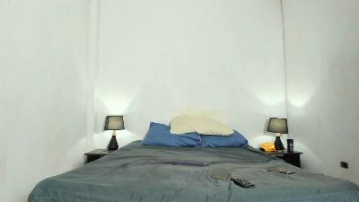 Max_flex live cam on Cam4
