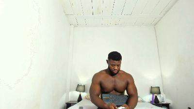 Max_flex live cam on Cam4
