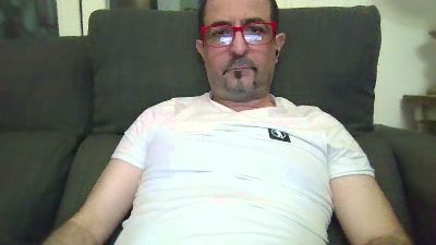 Max_imm69 live cam on Cam4