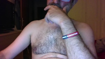 Max_imm69 live cam on Cam4