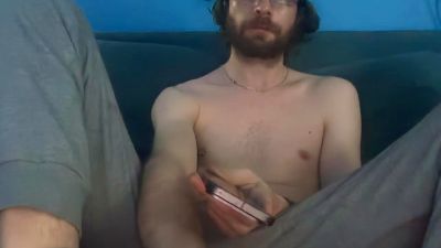 Max_nutt live cam on Cam4
