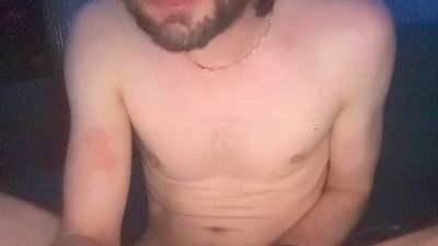 Max_nutt live cam on Cam4