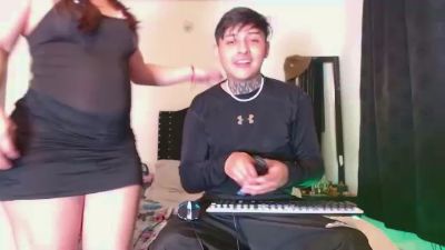 MaxandVanessa live cam on Cam4