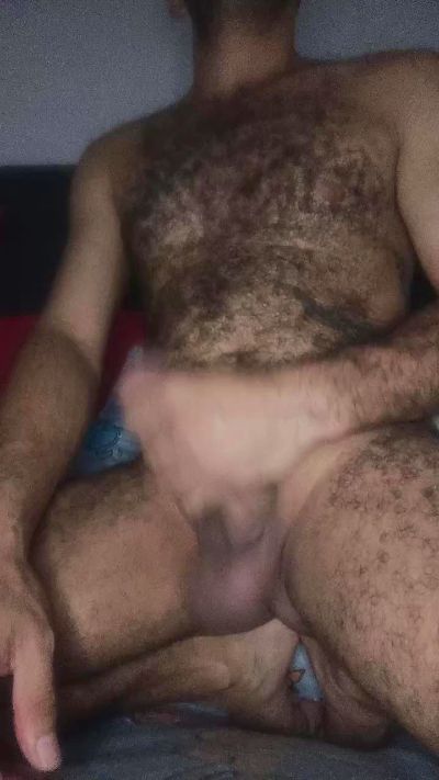 Maxi00908 live cam on Cam4