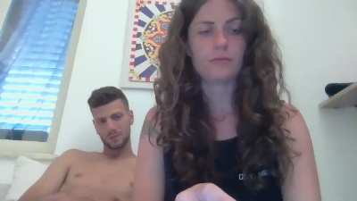 Maxim2707 live cam on Cam4