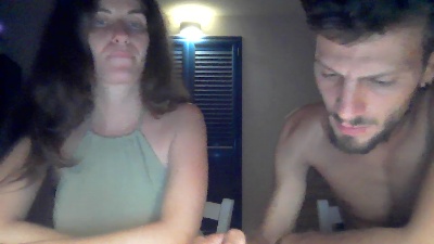 Maxim2707 live cam on Cam4