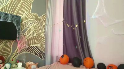MaximinaBrentz live cam on Cam4