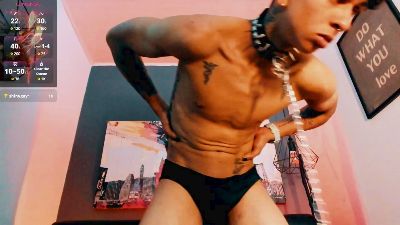 Maximoking26 live cam on Cam4