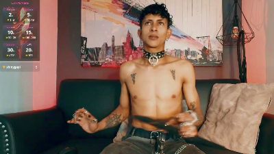 Maximoking26 live cam on Cam4