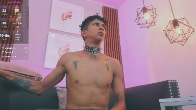 Maximoking26 live cam on Cam4