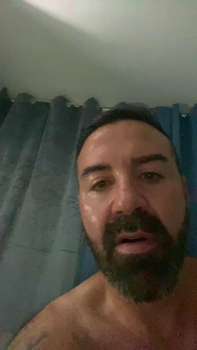 Maxo377 live cam on Cam4
