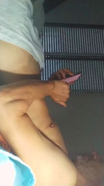 Maxou4485 live cam on Cam4