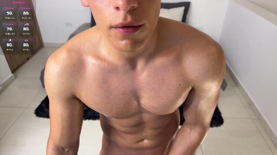 Maxxi_Lancaster live cam on Cam4