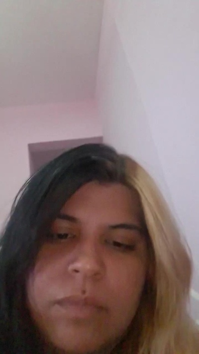 Maxylovely live cam on Cam4