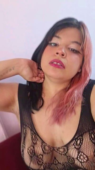 Maxylovely live cam on Cam4