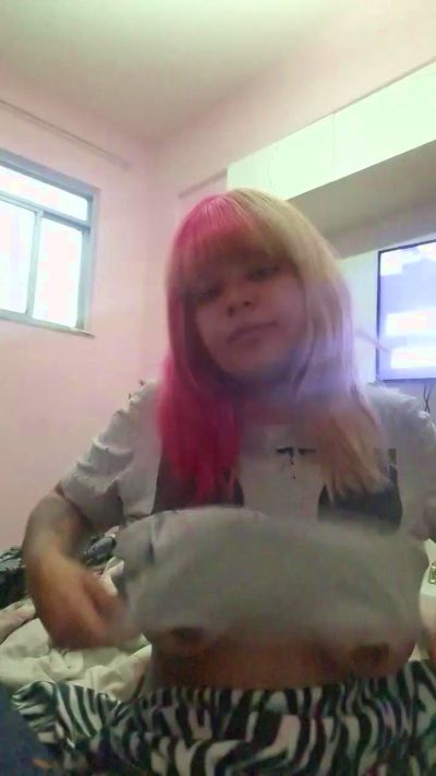 Maxylovely live cam on Cam4