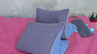 May_Clanfortt live cam on Cam4