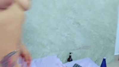 May_Clanfortt live cam on Cam4